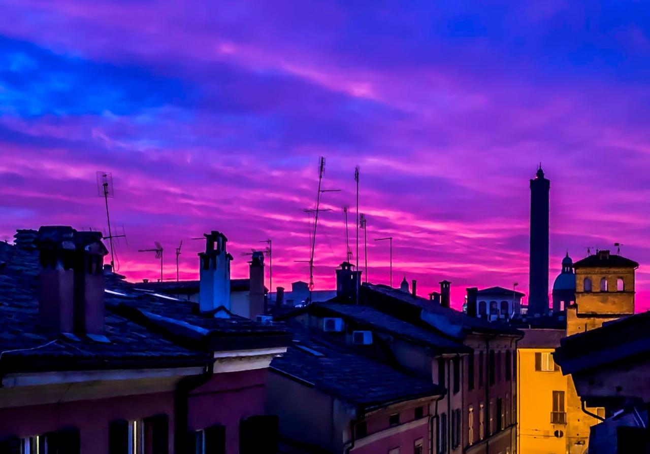Healthy Flat Bologna - Tower Skyline View Apartment Екстериор снимка