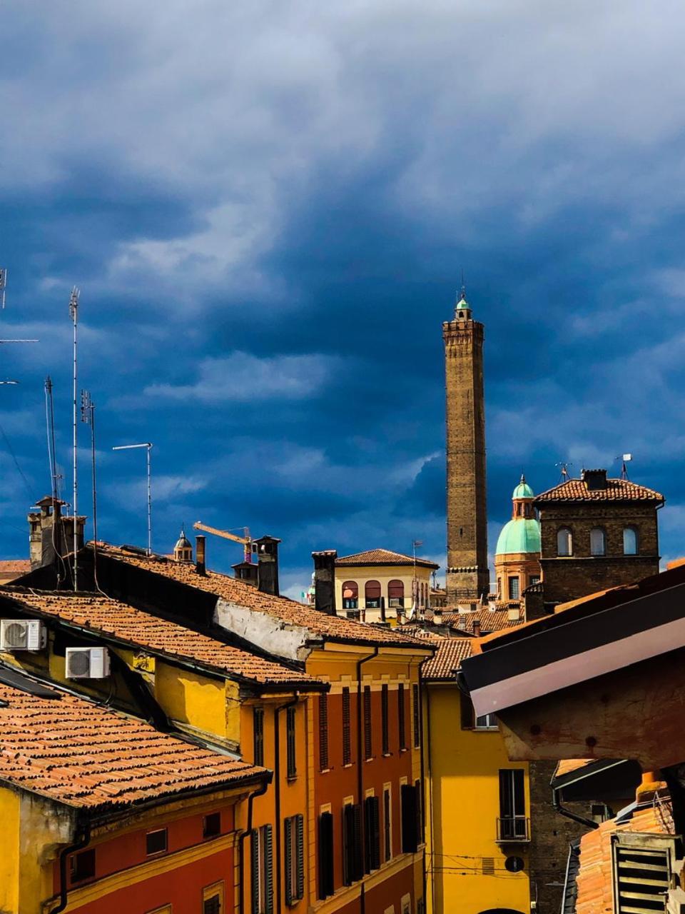 Healthy Flat Bologna - Tower Skyline View Apartment Екстериор снимка